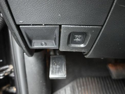 Used 2021 RAM 2500 Power Wagon AWD/4WD image 33