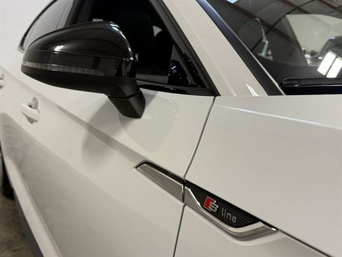 Used 2019 Audi A5 2.0T Premium Plus w/ Premium Plus AWD/4WD image 13
