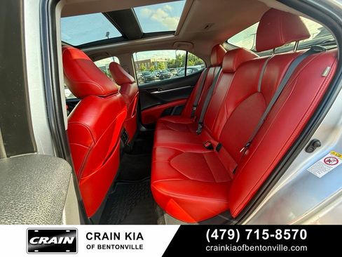Used 2018 Toyota Camry XSE FWD image 25