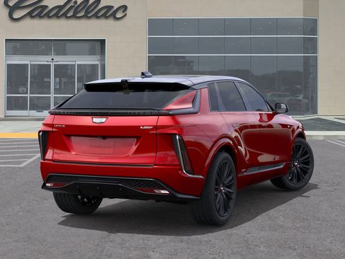 New 2026 Cadillac Lyriq V image 4