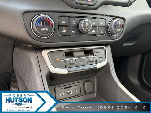 Used 2023 GMC Terrain SLT w/ Elevation Edition FWD image 24