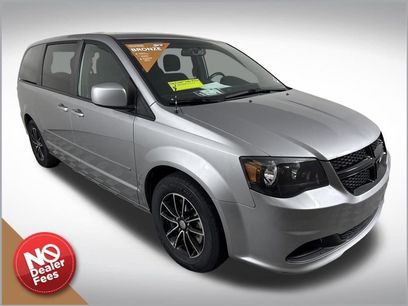 Used 2015 Dodge Grand Caravan SE