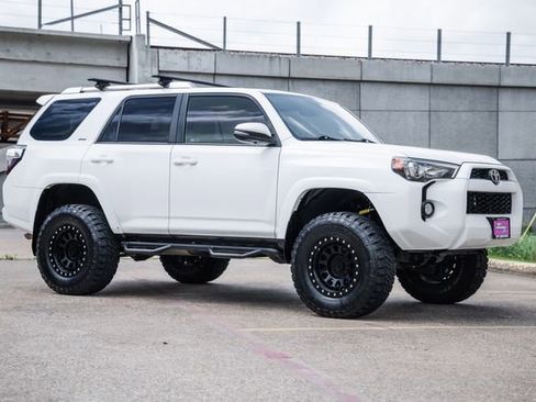 Used 2016 Toyota 4Runner SR5 Premium AWD/4WD image 43
