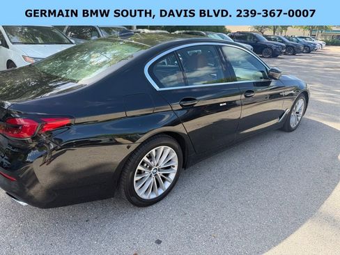 Certified 2023 BMW 530i xDrive w/ Convenience Package image 9