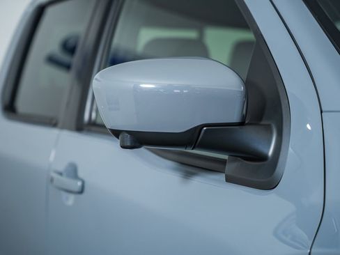 Used 2024 Nissan Frontier PRO-4X w/ Pro Convenience Package image 15