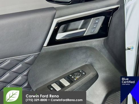 Used 2023 Mitsubishi Outlander SEL image 21