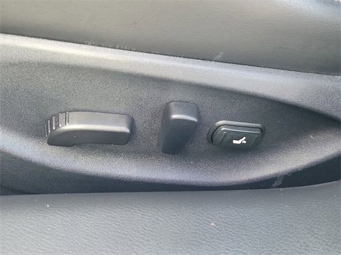 Used 2023 INFINITI Q50 Luxe w/ Cargo Package image 18