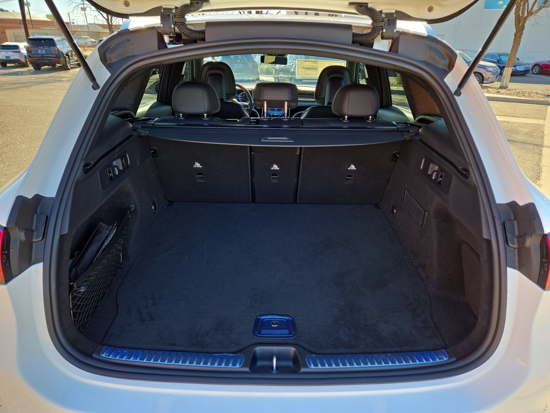 New 2026 Mercedes-Benz GLC 300 4MATIC image 12