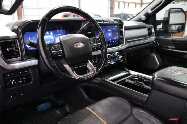 Used 2024 Ford F250 Platinum AWD/4WD image 37