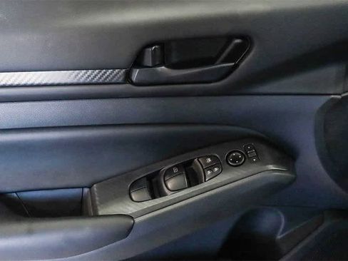 New 2025 Nissan Altima 2.5 S image 22