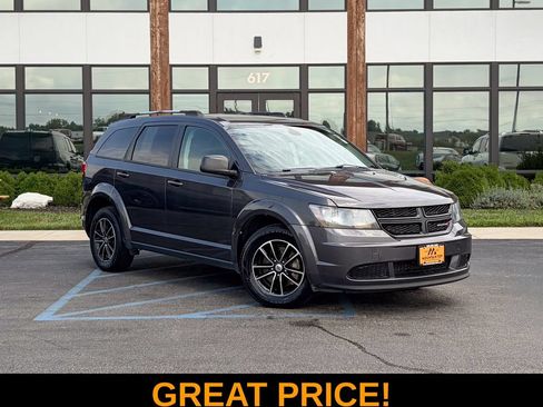 Used 2018 Dodge Journey SE w/ Blacktop Package FWD image 1