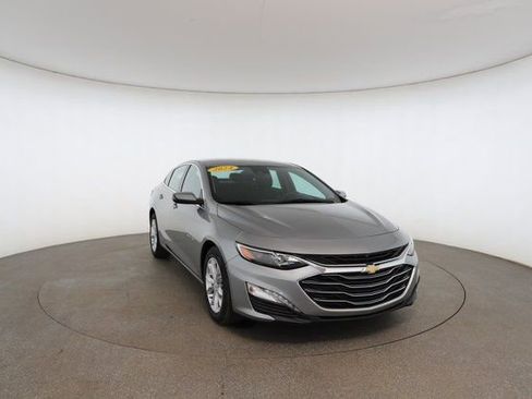 Used 2024 Chevrolet Malibu LT image 28