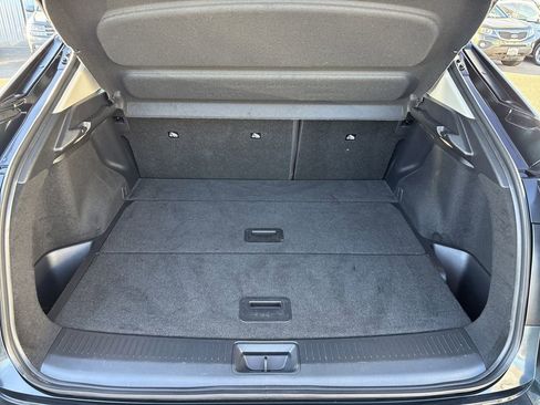 Used 2024 Nissan Ariya FWD image 29