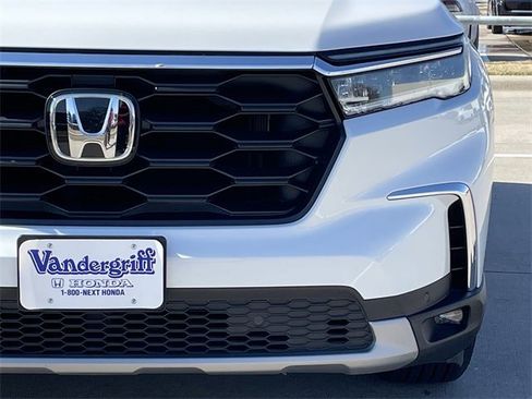 Certified 2025 Honda Pilot EX-L image 8