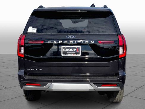 New 2026 Ford Expedition Platinum w/ Driver's Package image 4