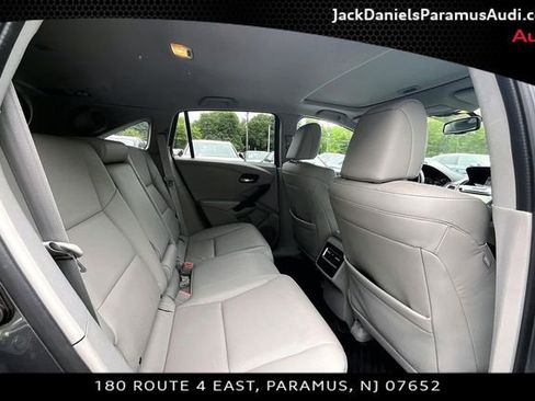 Used 2017 Acura RDX AWD w/ Technology Package image 19
