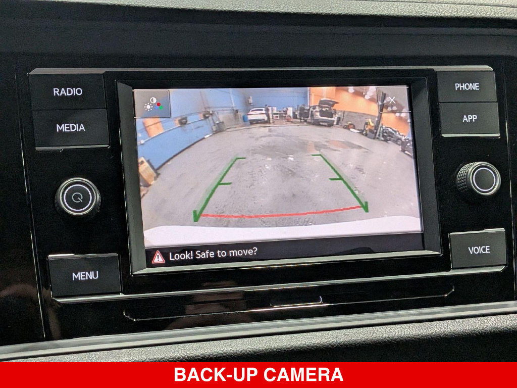 Used 2024 Volkswagen Jetta SE FWD image 26