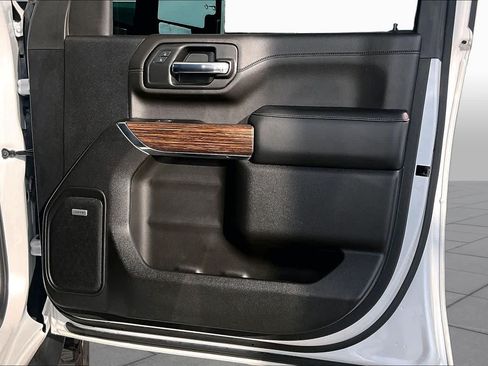Used 2023 Chevrolet Silverado 2500 High Country w/ Safety Package II AWD/4WD image 20