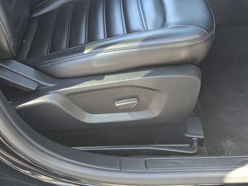 Used 2020 Ford Edge SEL AWD/4WD image 34