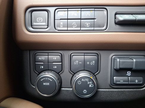 Used 2024 Chevrolet Tahoe High Country w/ Max Trailering Package image 25