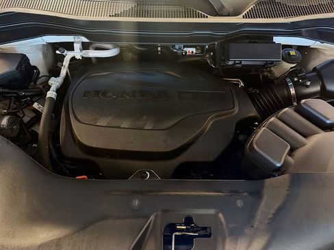 Used 2024 Honda Passport EX-L image 34