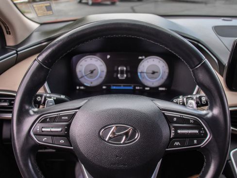 Used 2022 Hyundai Santa Fe SEL w/ Convenience + Premium Package image 13