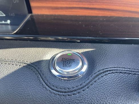 Used 2019 Lincoln Navigator L Reserve image 23