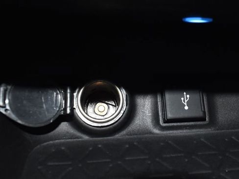 Used 2021 Toyota RAV4 XSE image 20