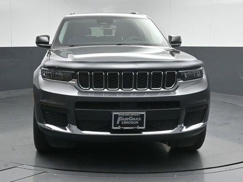 Used 2023 Jeep Grand Cherokee L Laredo w/ Luxury Tech Group I image 2