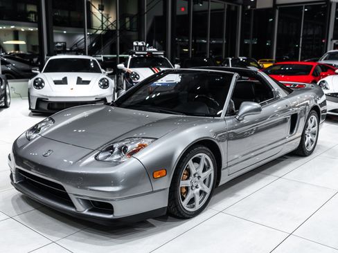 Used 2004 Acura NSX T image 30