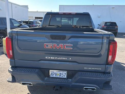 Used 2024 GMC Sierra 1500 Denali image 3
