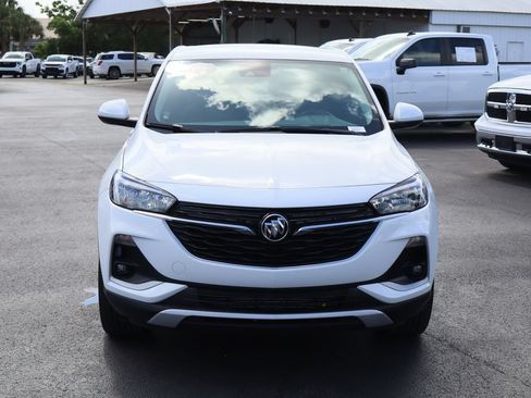 Certified 2023 Buick Encore GX Preferred w/ Cold Weather Comfort Package FWD image 4