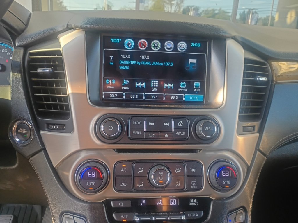 Used 2017 GMC Yukon Denali w/ Open Road Package AWD/4WD image 4