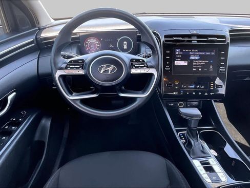 Used 2024 Hyundai Tucson SEL FWD image 6
