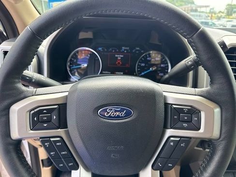 Used 2020 Ford F250 Lariat w/ Tremor Off-Road Package AWD/4WD image 17