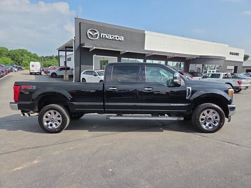 Used 2019 Ford F250 Lariat w/ Chrome Package AWD/4WD image 6