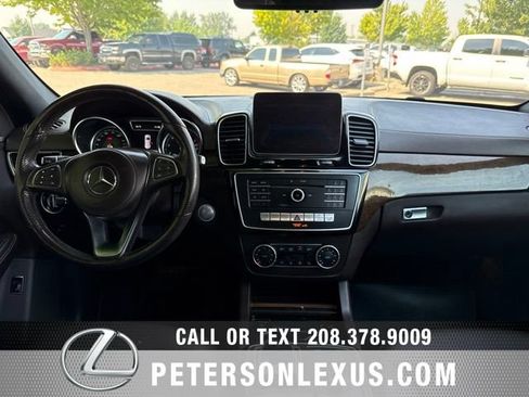 Used 2019 Mercedes-Benz GLS 450 4MATIC image 16