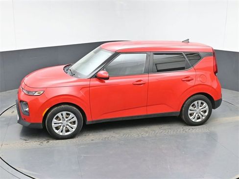 Used 2020 Kia Soul LX image 34