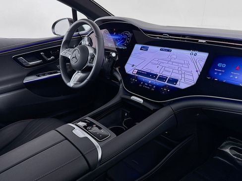 Certified 2024 Mercedes-Benz EQE 500 4MATIC Sedan image 15