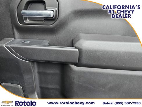 Used 2024 Chevrolet Silverado 1500 Custom Trail Boss w/ Turbomax Blackout Package AWD/4WD image 17