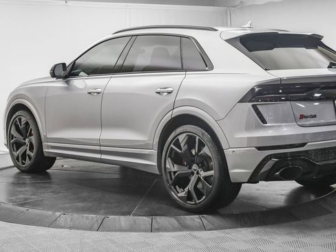 Used 2021 Audi RS Q8 w/ Black Optic Package image 5