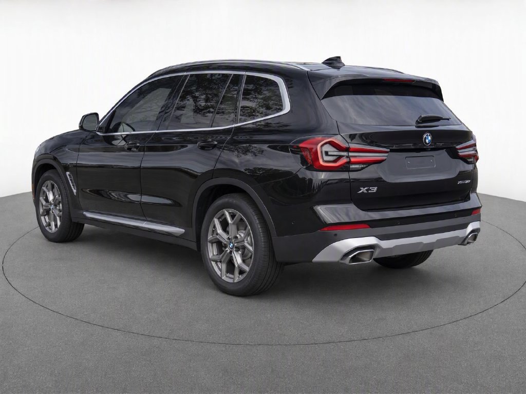 Certified 2024 BMW X3 xDrive30i w/ Premium Package AWD/4WD image 4