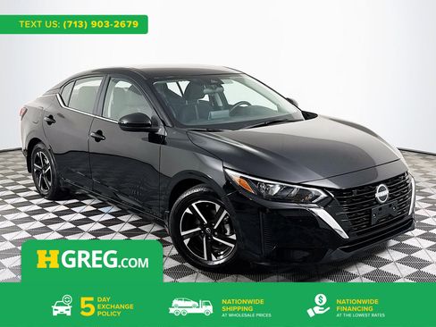 Used 2025 Nissan Sentra SV FWD image 1