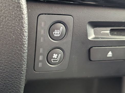 Used 2020 Honda Pilot Elite image 16