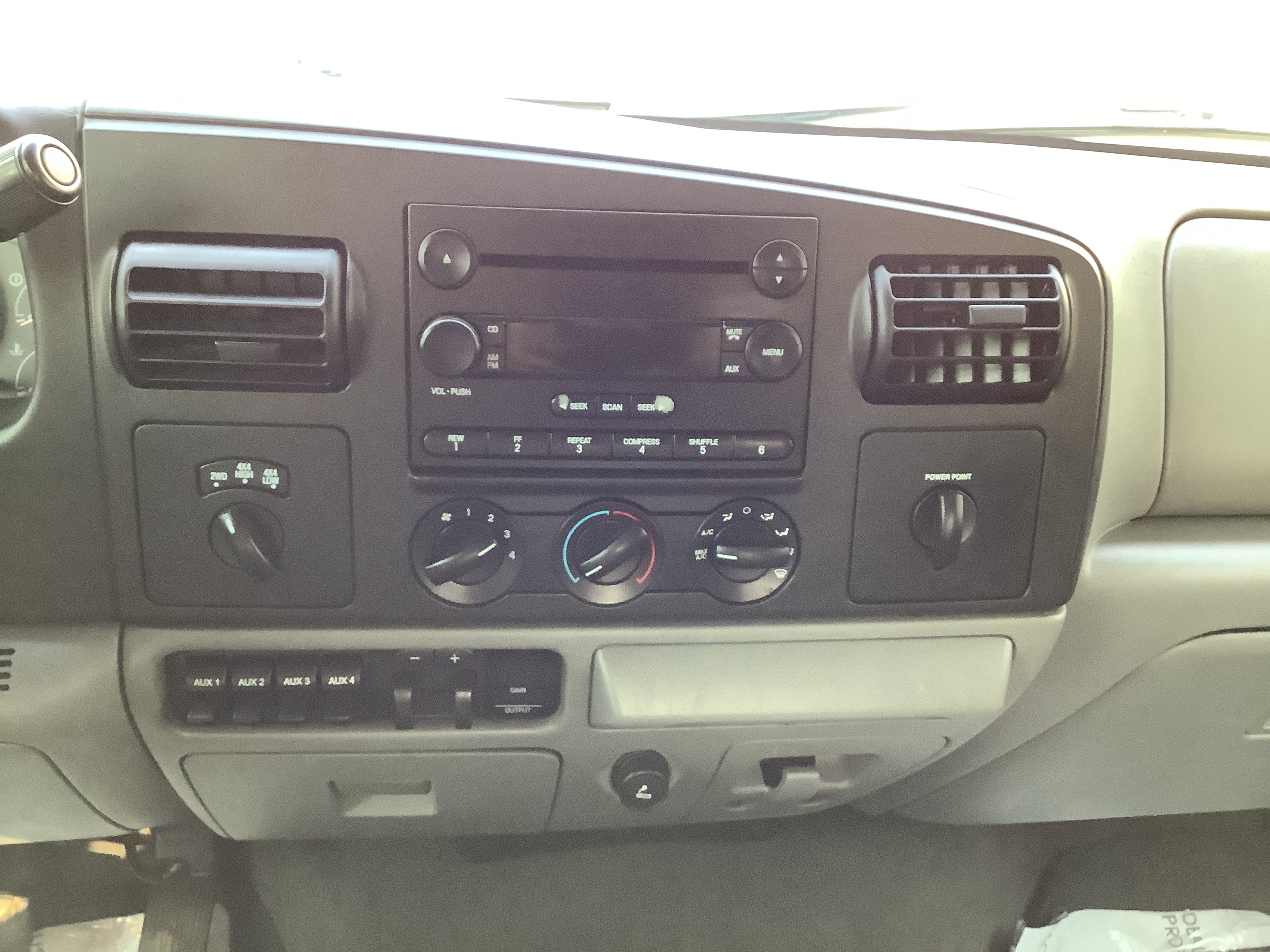 Used 2007 Ford F250 4x4 Crew Cab Super Duty image 14