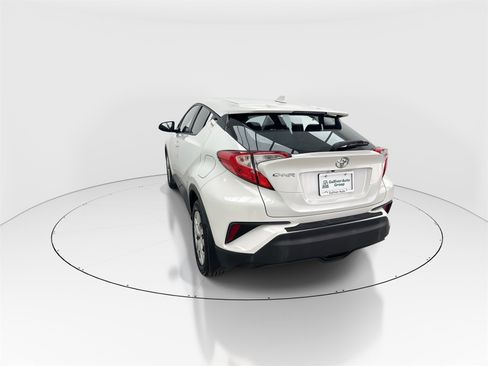 Used 2021 Toyota C-HR LE image 6