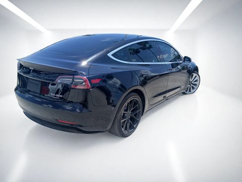 Used 2019 Tesla Model 3 Performance AWD/4WD image 4