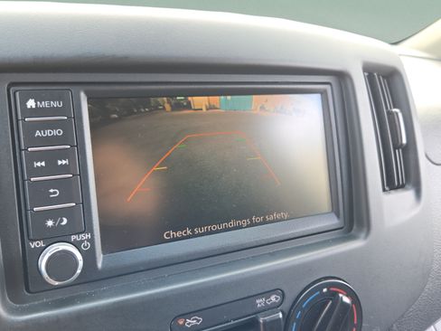 Used 2020 Nissan NV200 S w/ Back Door Glass Package FWD image 17