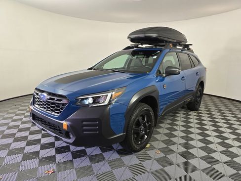 Used 2022 Subaru Outback Wilderness image 3