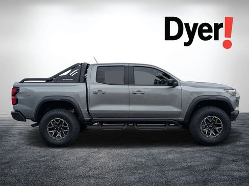 Certified 2024 Chevrolet Colorado ZR2 w/ ZR2 Convenience Package III AWD/4WD image 2
